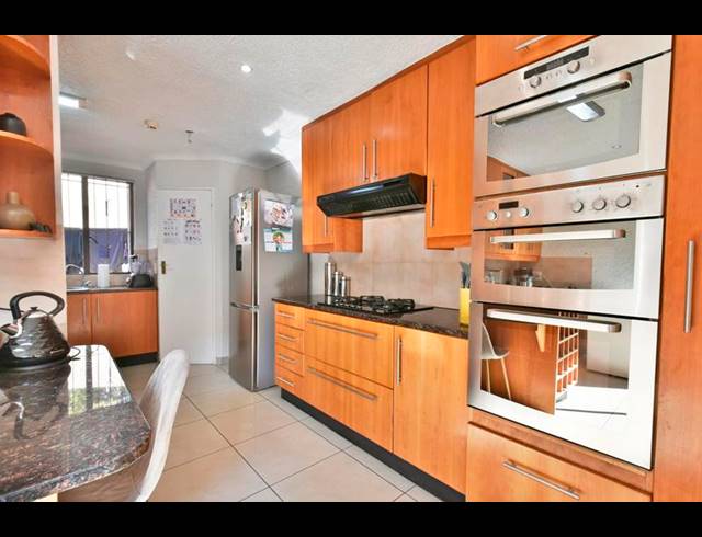 3 BEDROOM HOUSE FOR SALE IN MORNINGSIDE